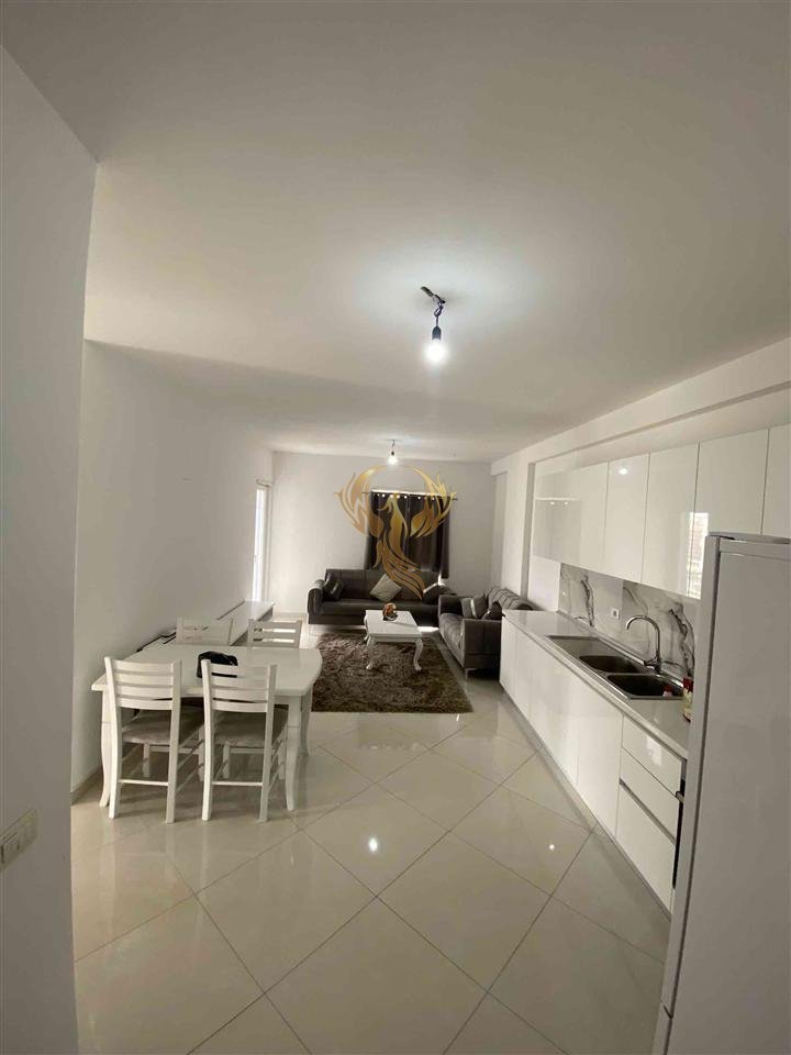 Jepet me qera apartament 2+1+Bllk afer QTU