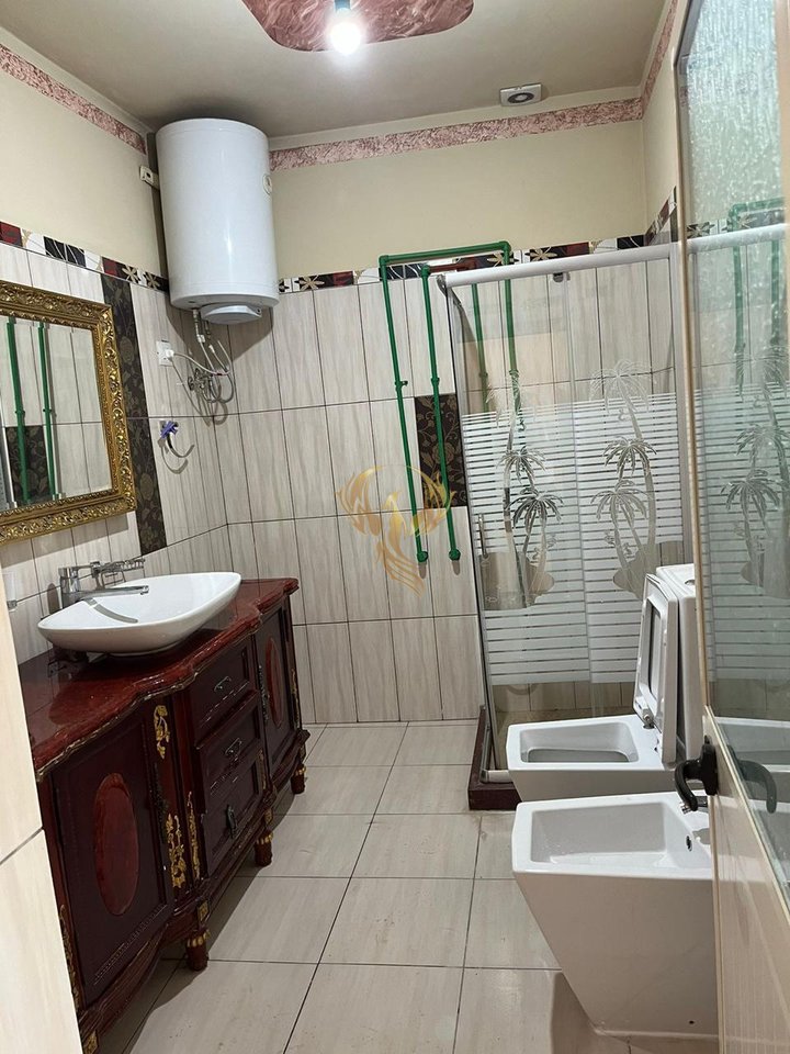 Jepet me qera duplex 3+1 Tregu Elektrik