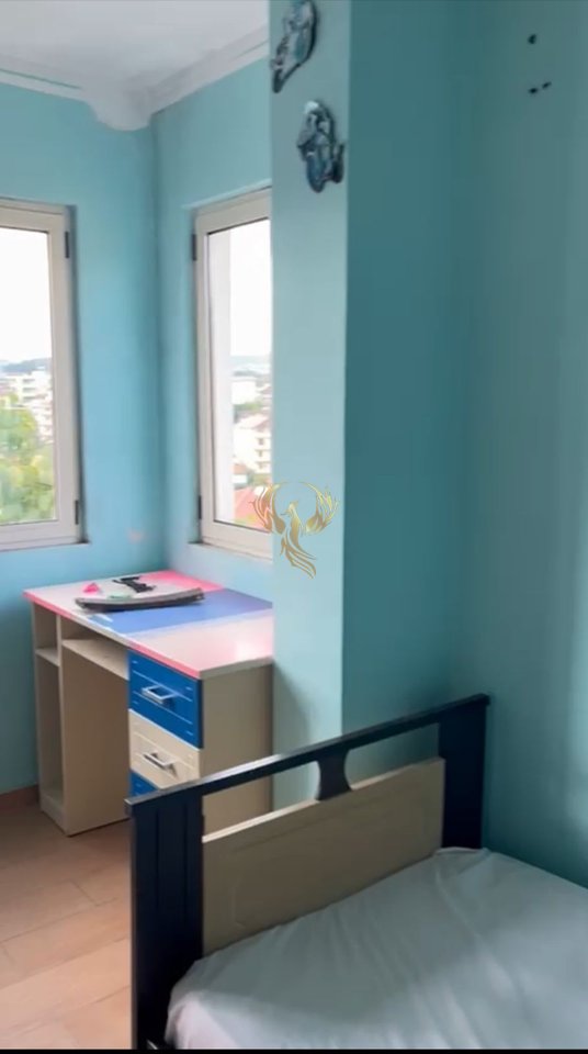 Jepet me qera duplex 3+1 Tregu Elektrik