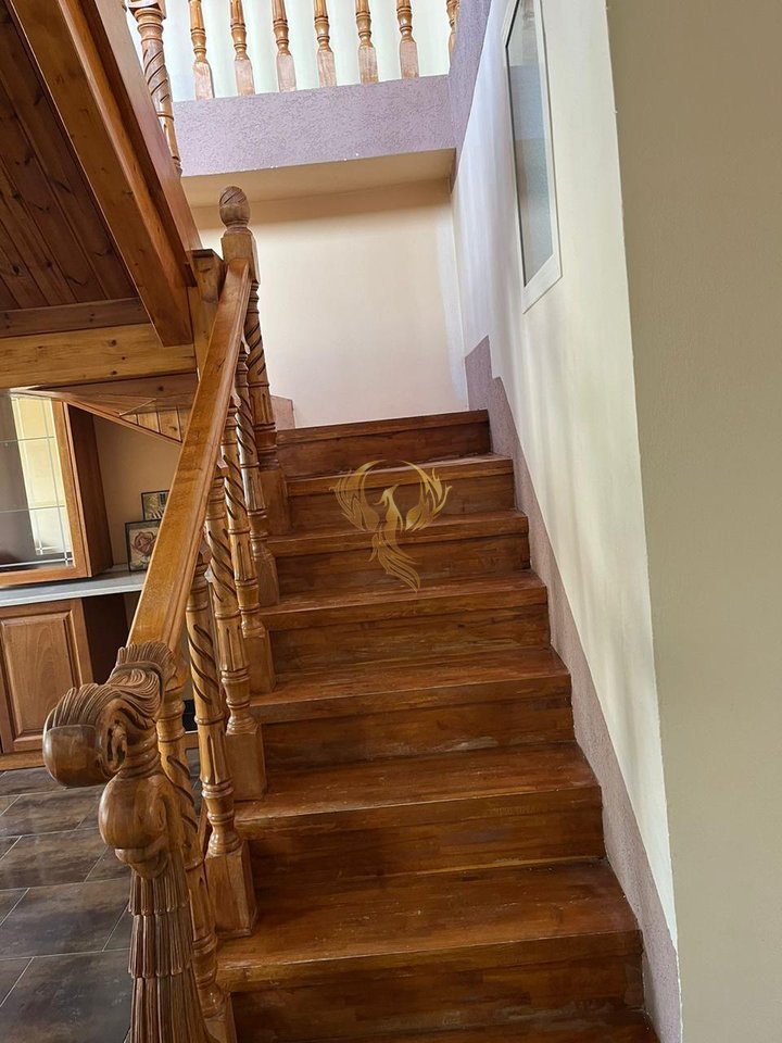 Jepet me qera duplex 3+1 Tregu Elektrik