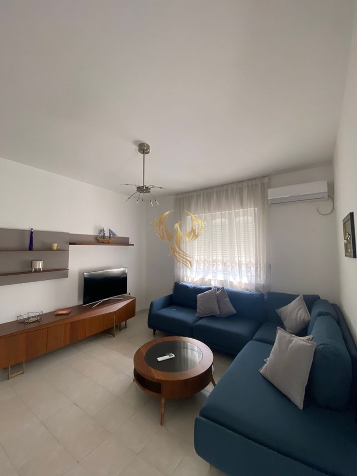 Affittasi super appartamento 2+1+2 Bllk Pazari i ri