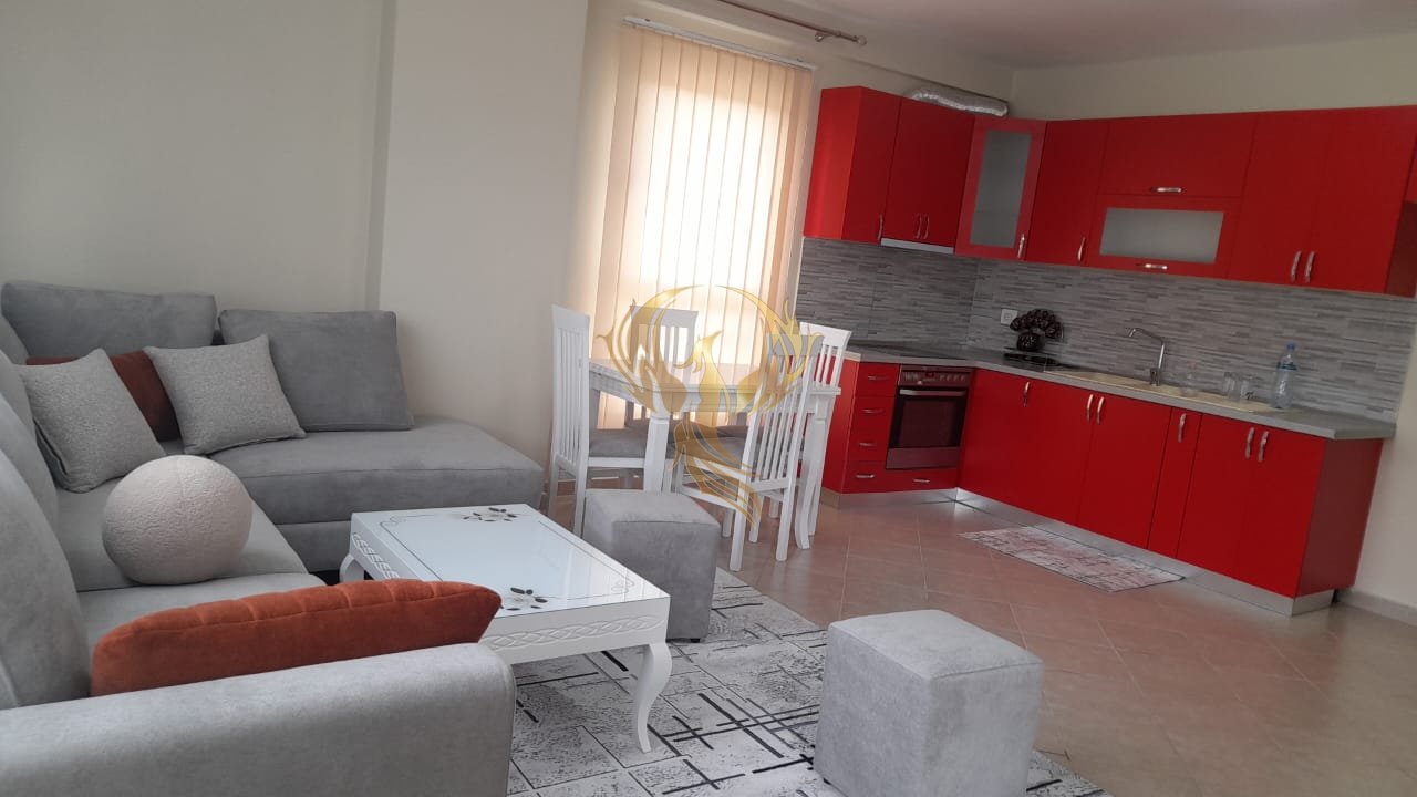 Jepet me qera super apartament 2+1+2+Bllk Astir