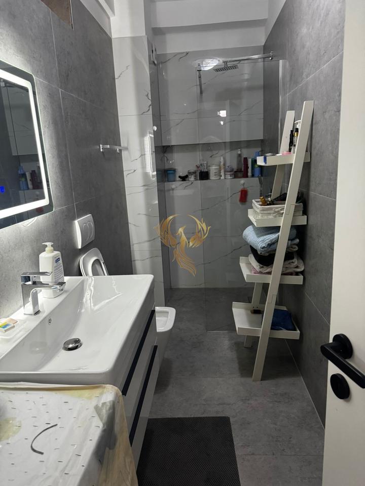Jepet me qera apartament 1+1 në Misto Mame, Yzberisht