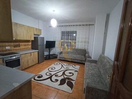 Appartamento 3+1 in affitto a Kinostudio