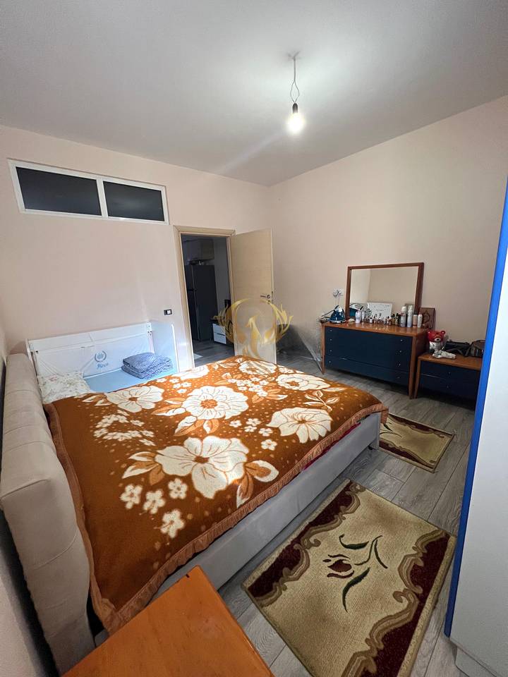 1+1 entrance for rent in Selita