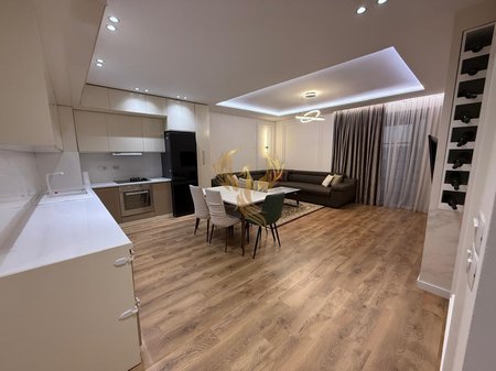 For rent 2+1+2 apartment, Malajzian Complex, Kamza Turn