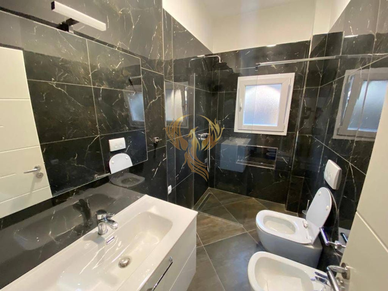 House for rent 2+1 + storage Myslym Shyri