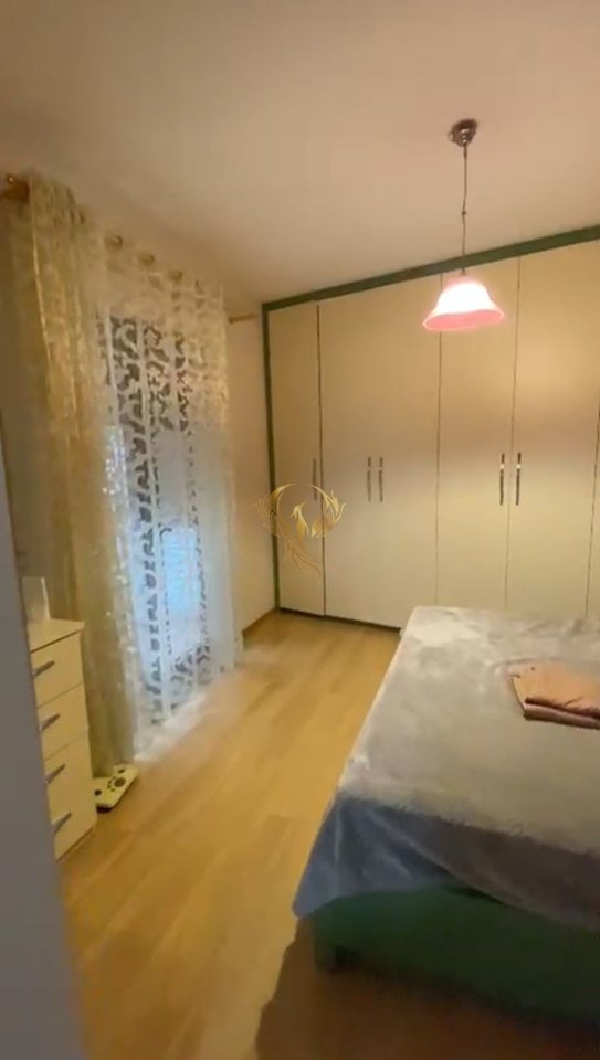 Jepet me qira apartment 2+1 Kompleksi Tower Bridge rruga e Dibres