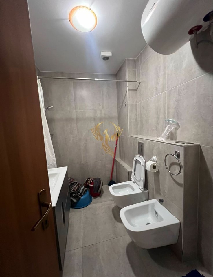 2+1+Bllk apartment for rent near Komuna e Parisit