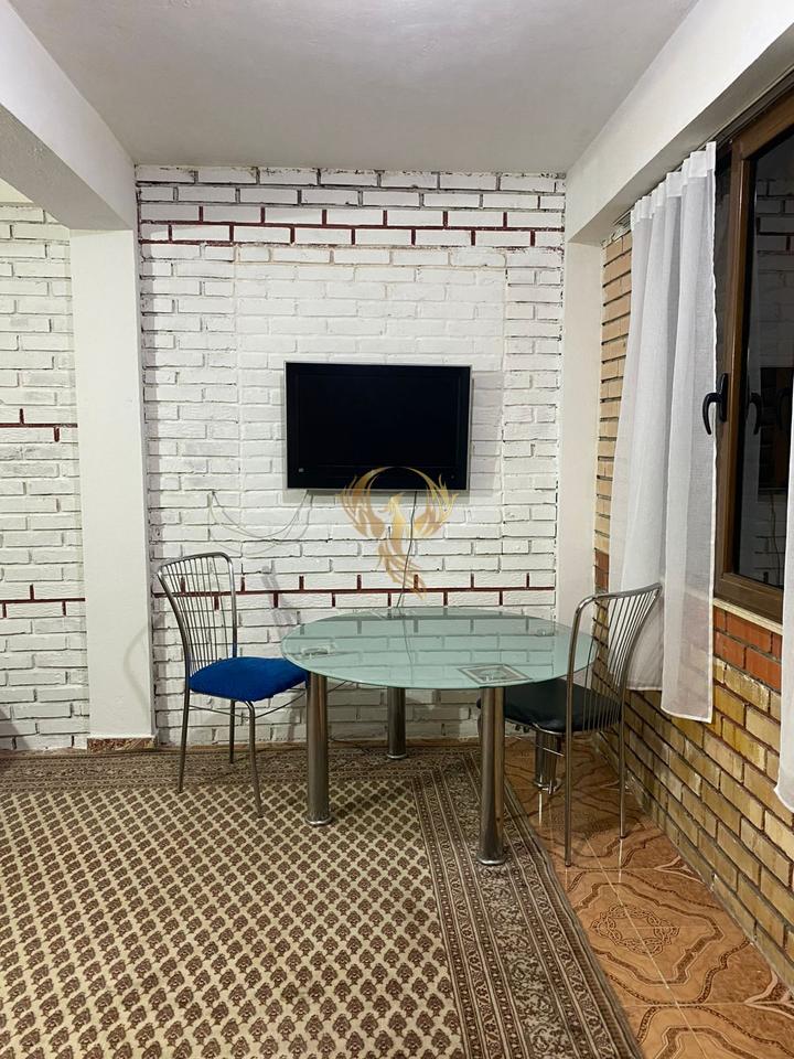 Affittasi ingresso 1+1 a Siri Kodra