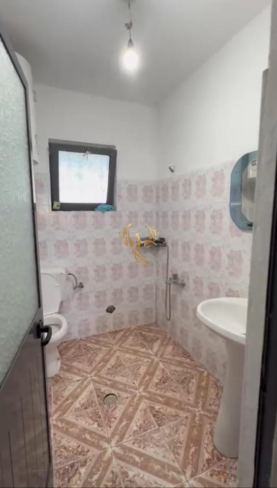 Affittasi ingresso 1+1 a Siri Kodra