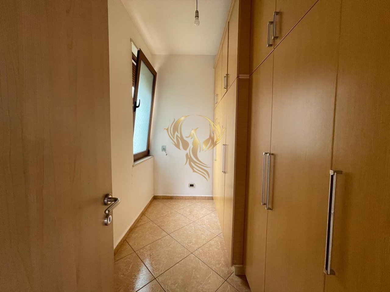 Jepet me qera Vile  3+1 te Kodra e Priftit