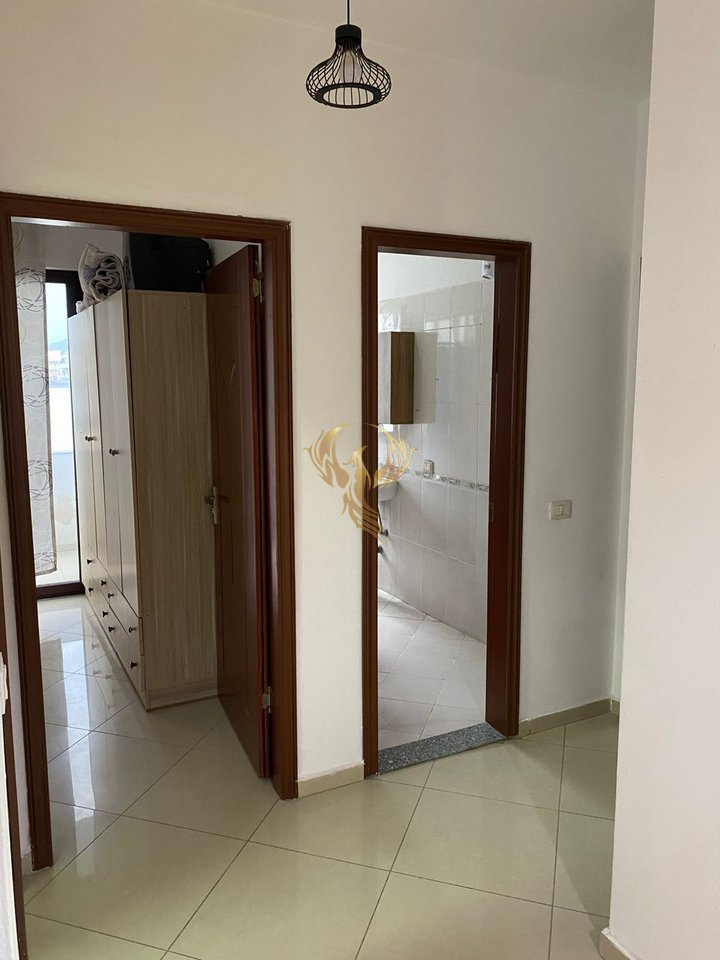 For rent entrance 2+1+2+Block in Astir