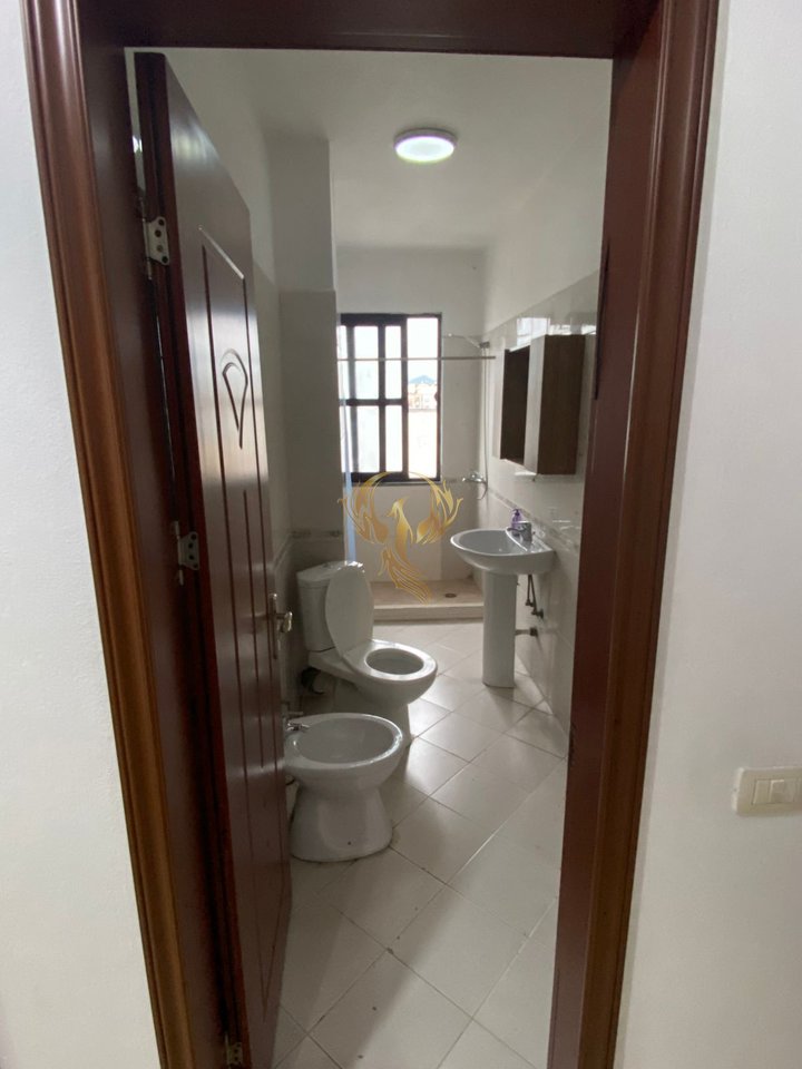For rent entrance 2+1+2+Block in Astir
