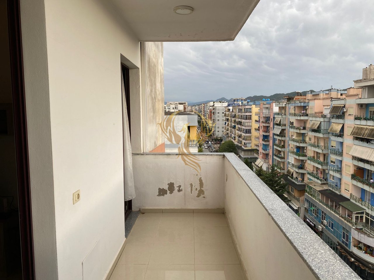 For rent entrance 2+1+2+Block in Astir