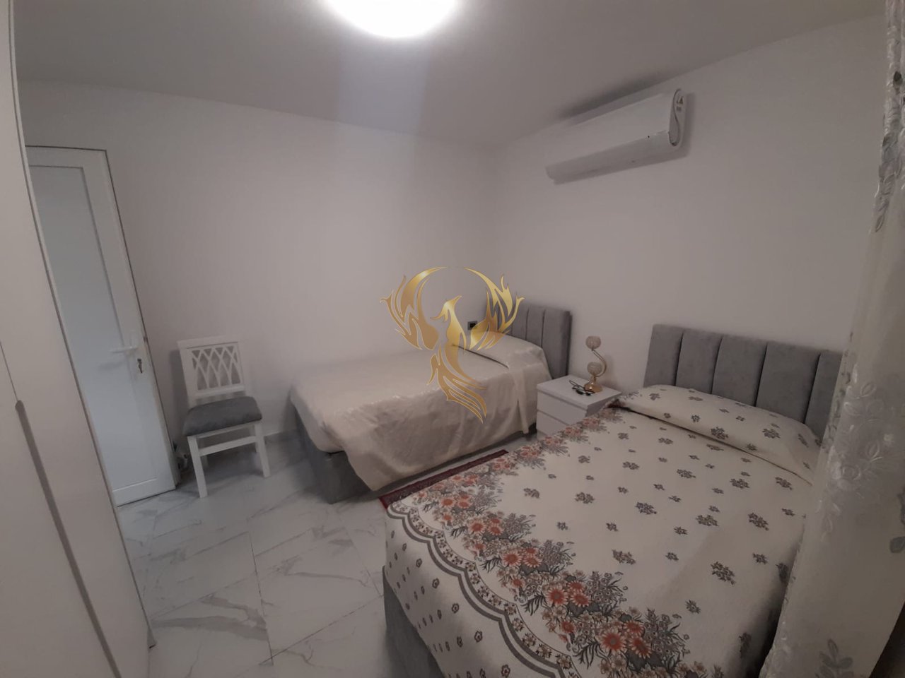 Jepet me qera hyrje 2+1 Xhomllik