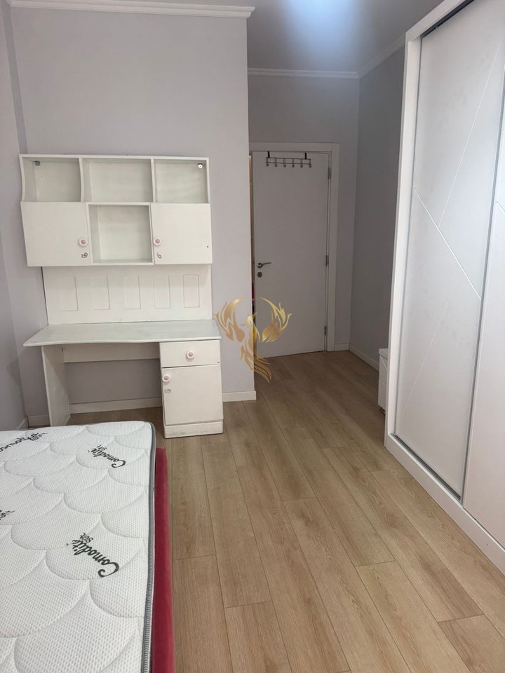 Jepet me qira  2+1+2+ Bllk te  Casa Italia