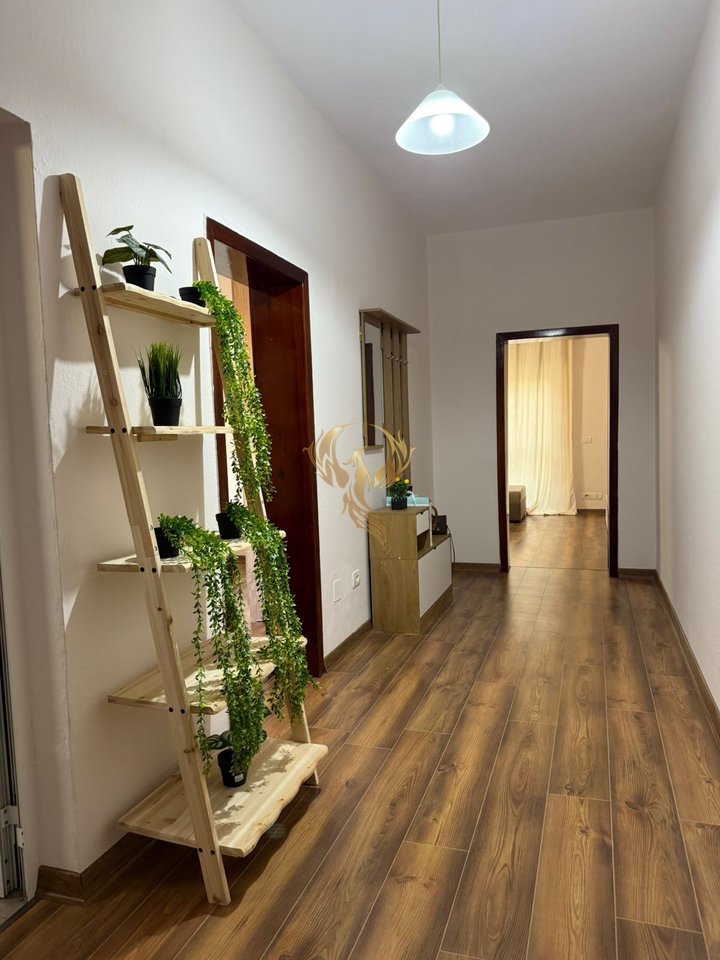 Appartamento 1+1 in affitto in Via Kavaja, Centro