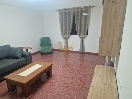 Jepet me qera apartament 1+1 Bllk tek Ekonomiku