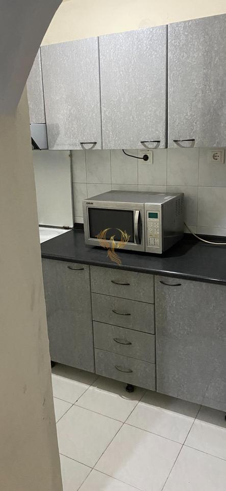 Jepet me qera apartament 1+1+ Ballkon ne Qender