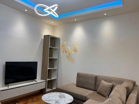 Jepet me qera apartament 1+1+2Bllk tek Rruga e Dibres
