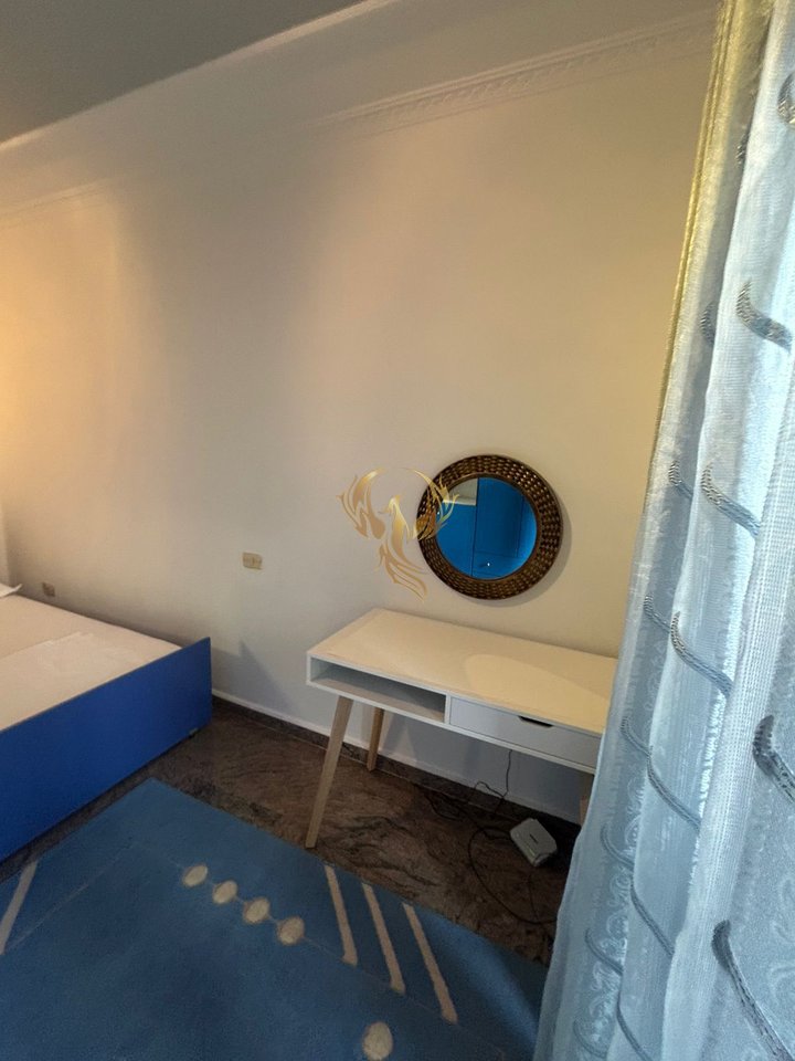 Jepet me qera apartament 2+1 +2Bllk tek BULEVARDI ZOGU 1