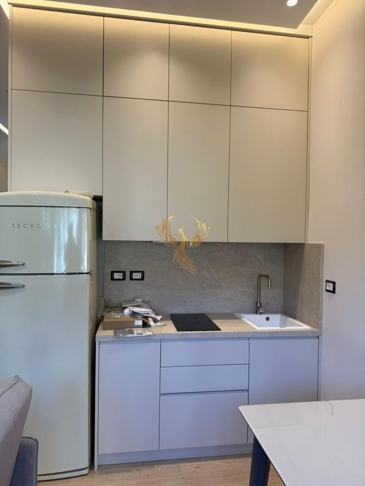 Jepet me qera apartament 1+1 I pabanuar me pare Rruga Dibres