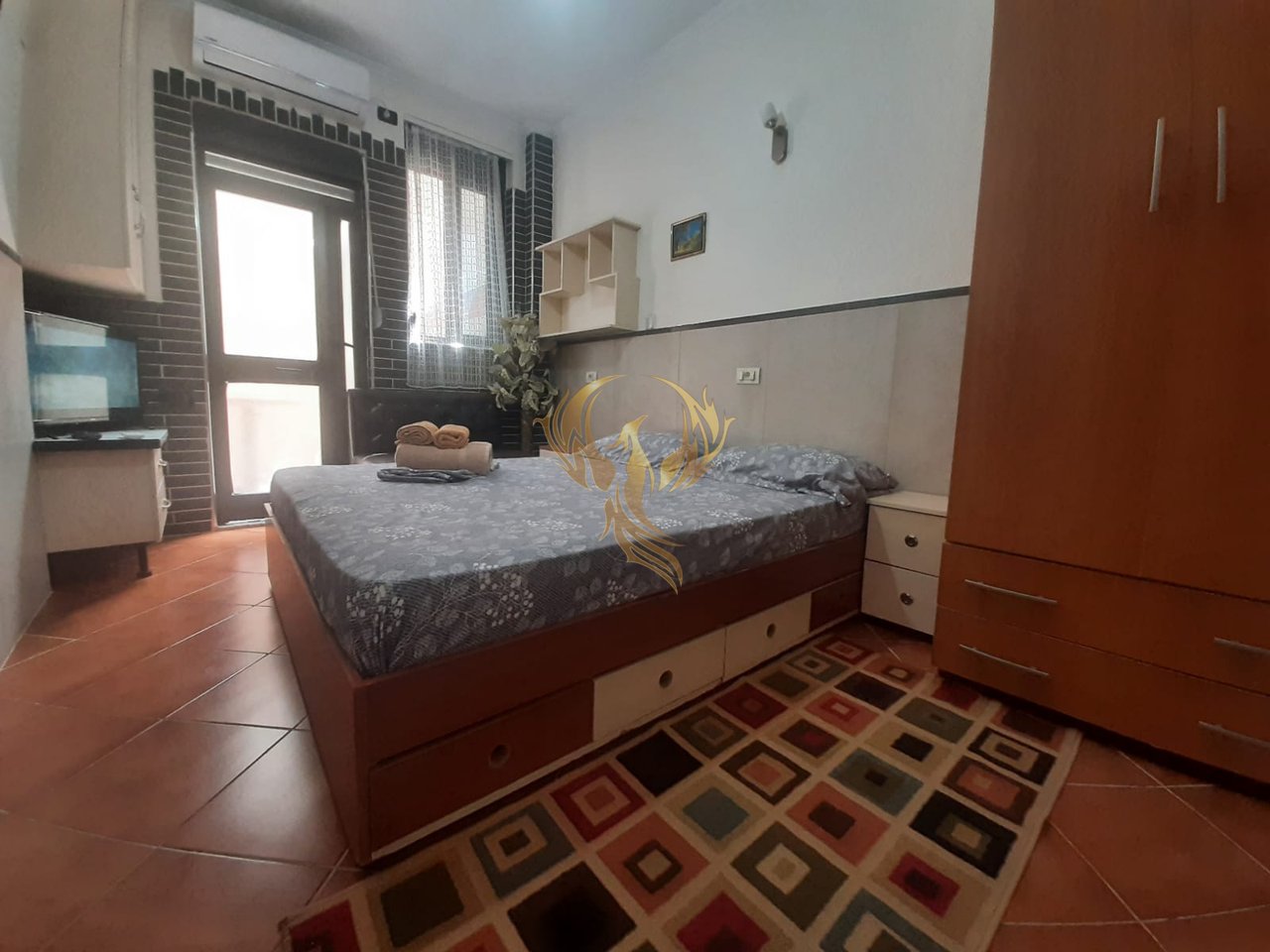 1+1+Balkony apartment for rent on Gjon Mili Street