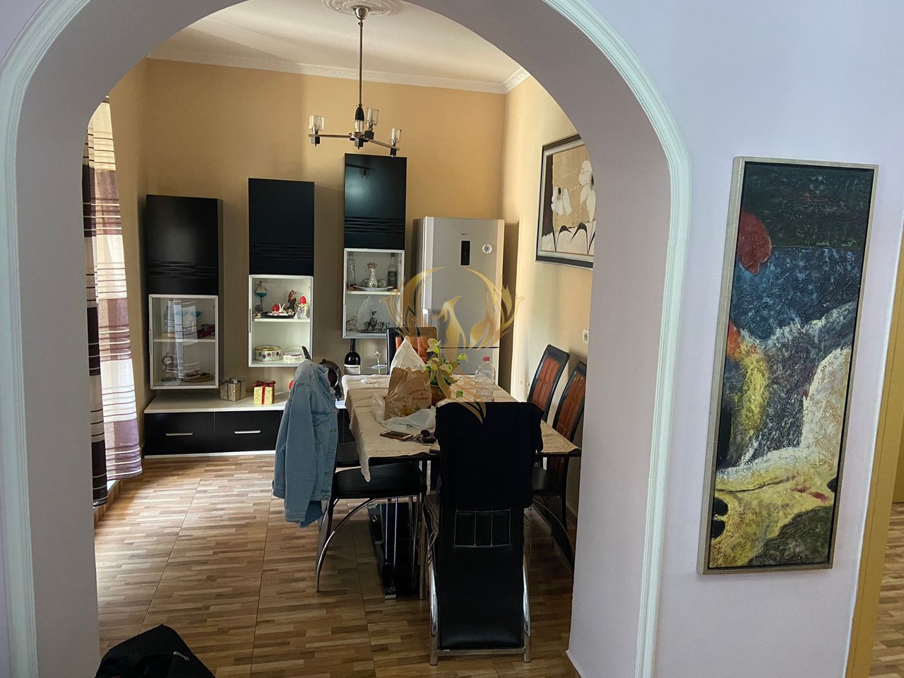 Jepet me qera apartament 1+1  Pallatet Agimi