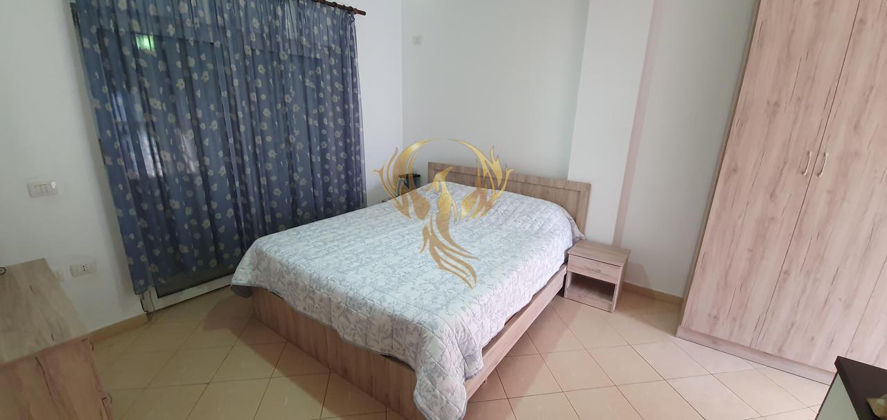 Jepet me qera apartament 2+1  ne Ali Dem