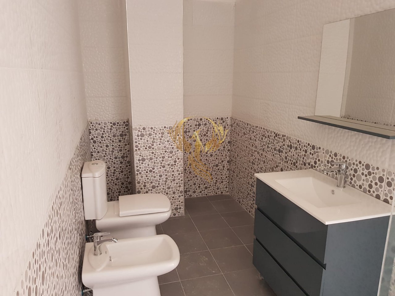 For rent: 3+1+3+3Bllk apartment near the Artificial Lake.