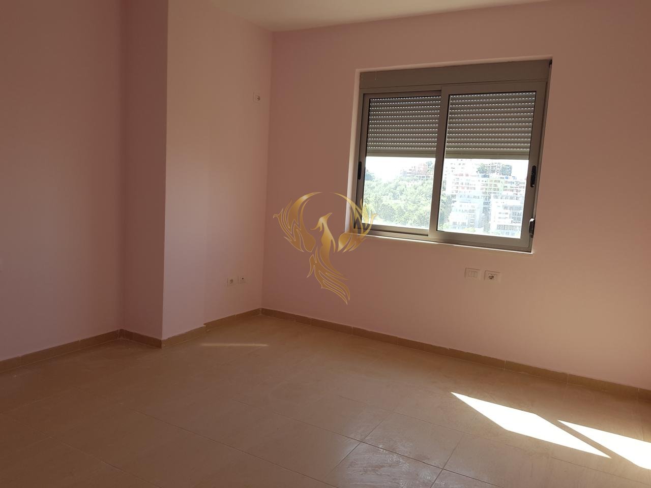 For rent: 3+1+3+3Bllk apartment near the Artificial Lake.