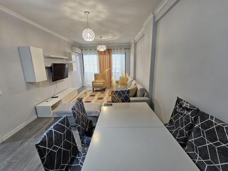 Jepet me qira Apartament 2+1+2 ne Astir