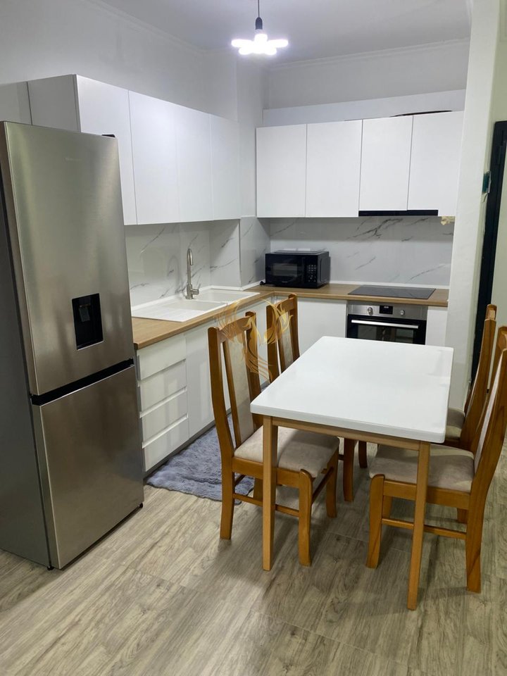 Jepet me Qera Apartament 1+1+Depo ne Yzberisht