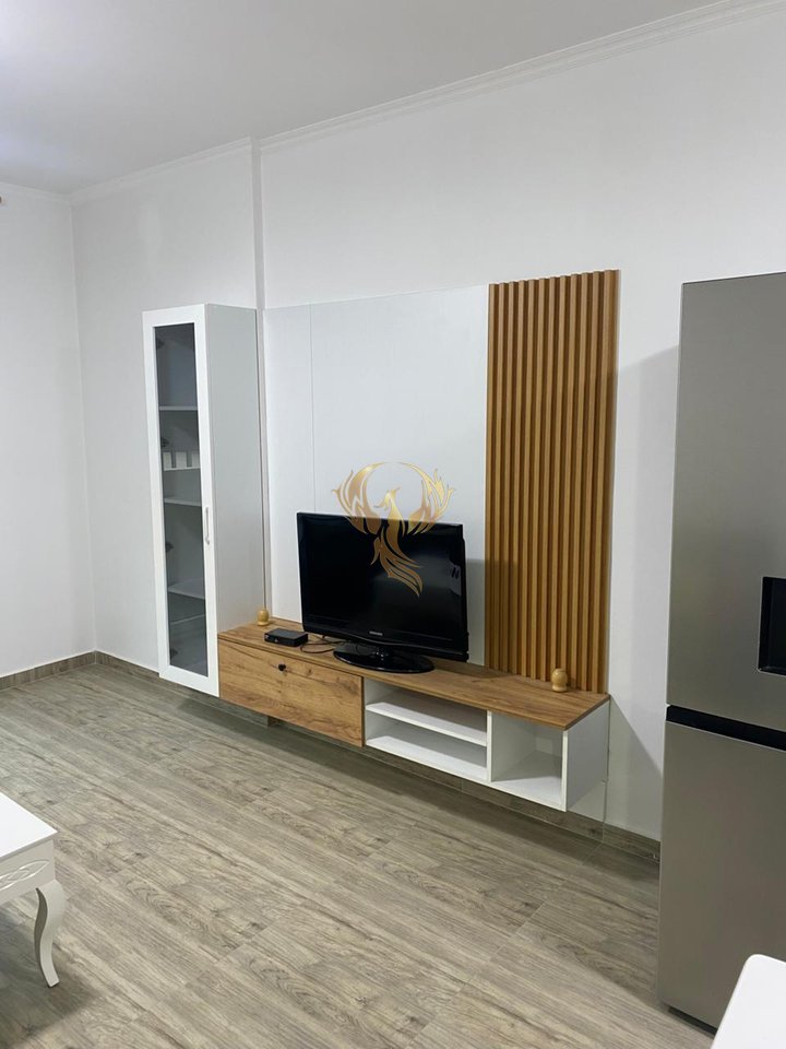 Jepet me Qera Apartament 1+1+Depo ne Yzberisht