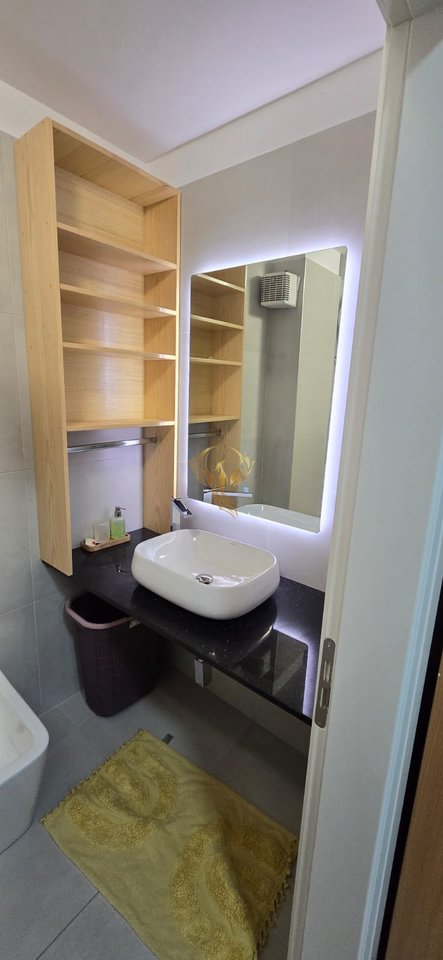 Appartamento 2+1 in affitto ad Astir