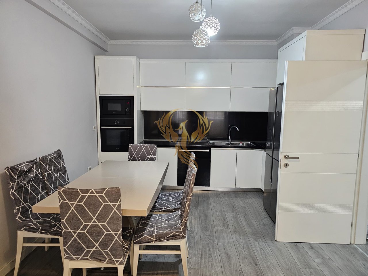 Jepet me qira Apartament 2+1+2 ne Astir