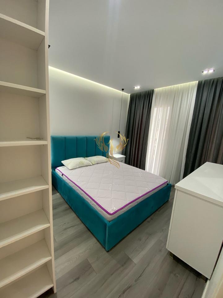 Appartamento 1+1 in affitto a Komuna Parisit