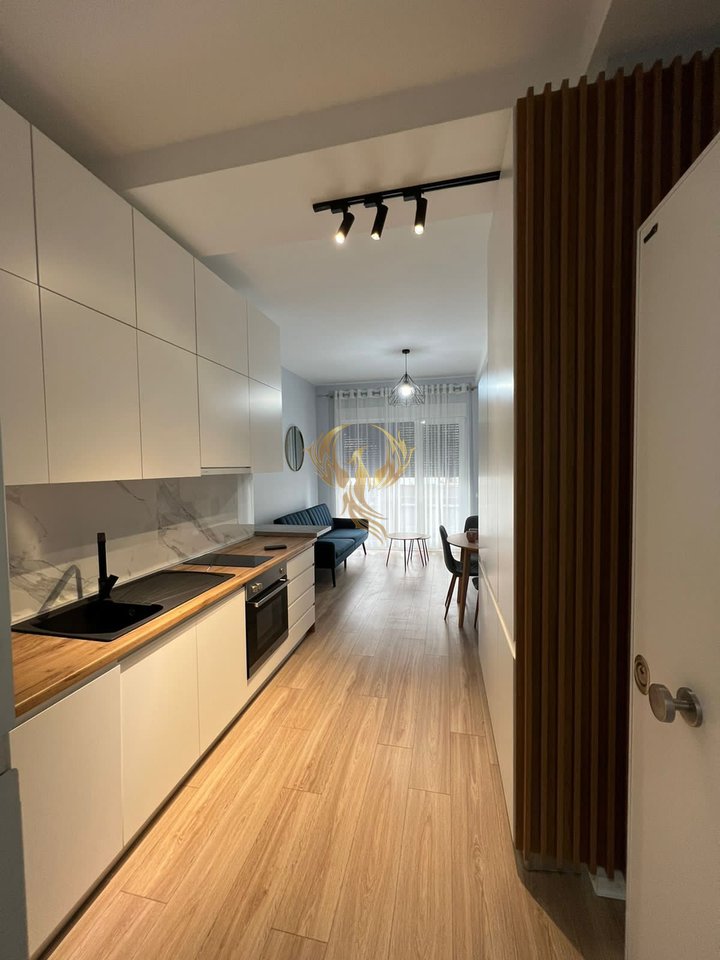 1+1 apartment for rent at the Magnet complex, 21 Dhjetori.