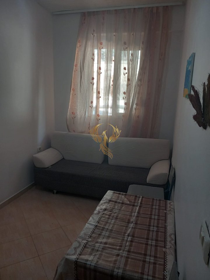 Affittasi ingresso 1+1 Città Studenti