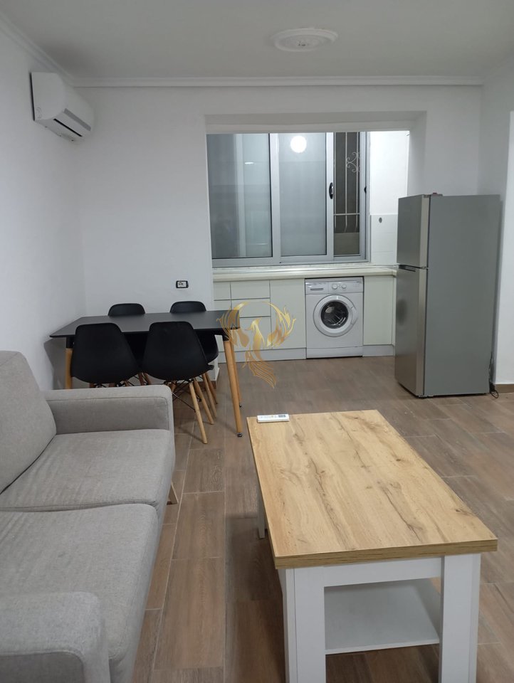 Jepet me qira Apartament 1+1 ne Brryl