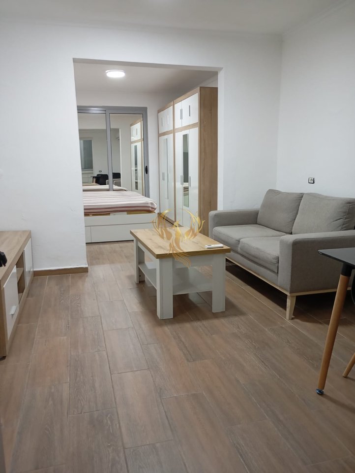 Jepet me qira Apartament 1+1 ne Brryl