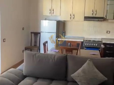 Jepet me qira Apartment 2+1 te 21 Dhjetori