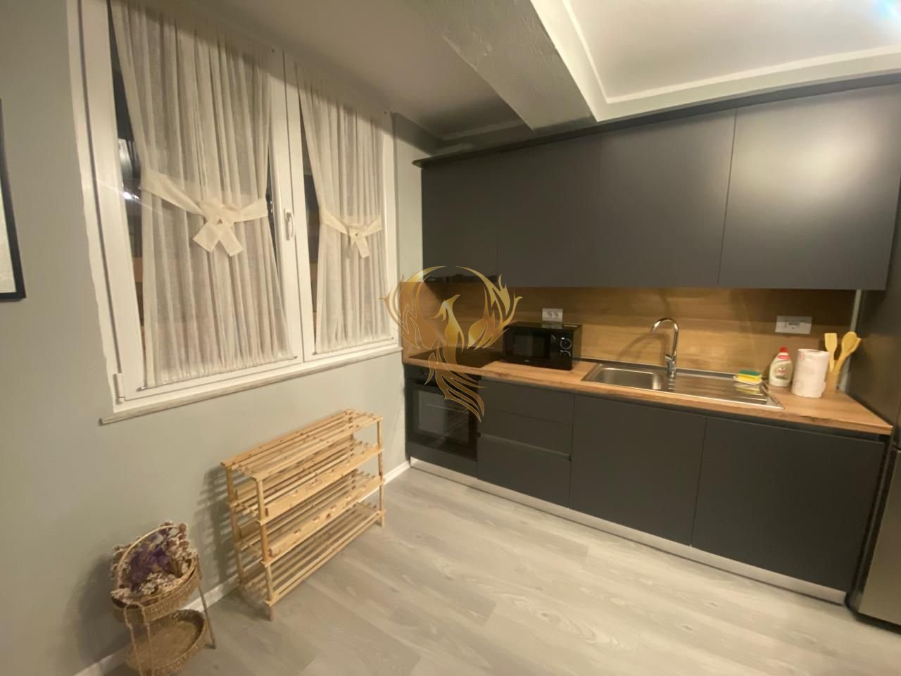 Jepet me Qera Apartament 1+1 te Rruga e Durresit