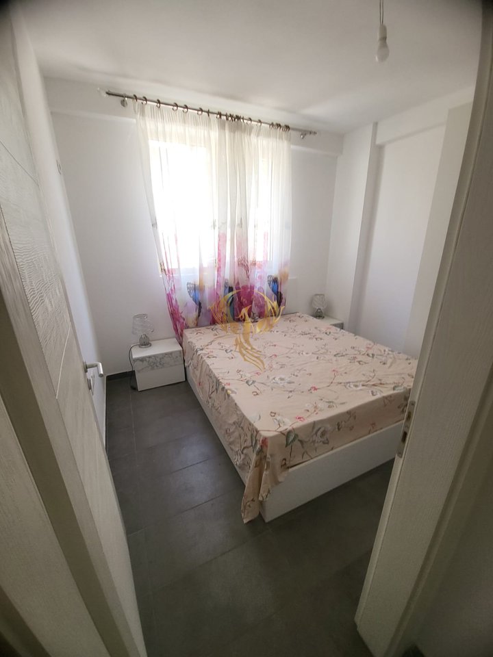 Jepet me Qera Apartament 2+1 ne Shkoze
