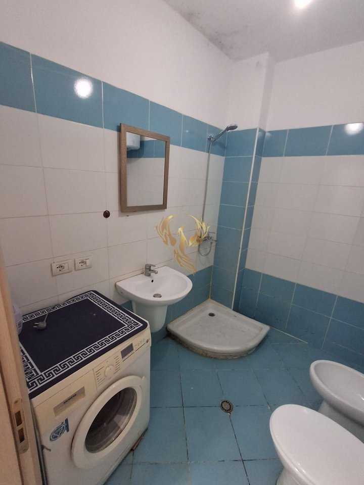 Jepet me qera apartament 1+1 në Astir