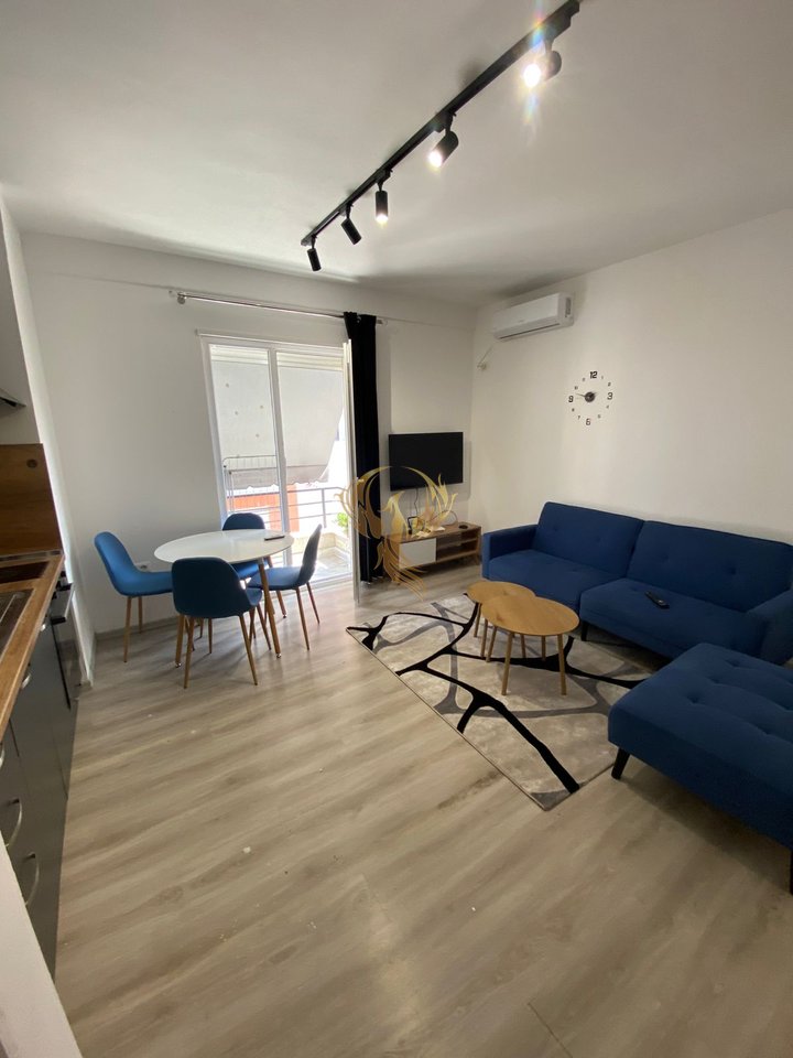 Jepet me qera apartament 1+1 ne Selite