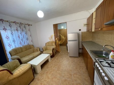 Jepet me Qera Hyrje 1+1 ne Ali Dem