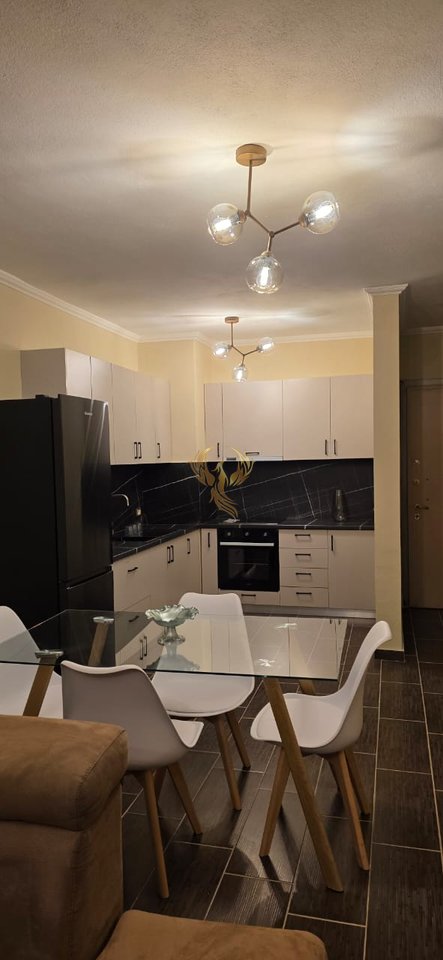 Jepet me Qera Apartament 2+1+3Bllk ne Yzberisht
