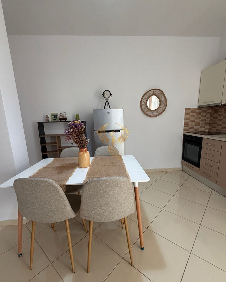 For rent 1+1 entrance near the Faculty of Medicine